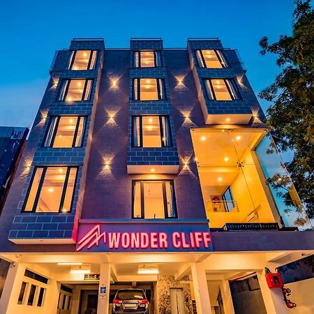 Hotel Wonder Cliff Udaipur Buitenkant foto