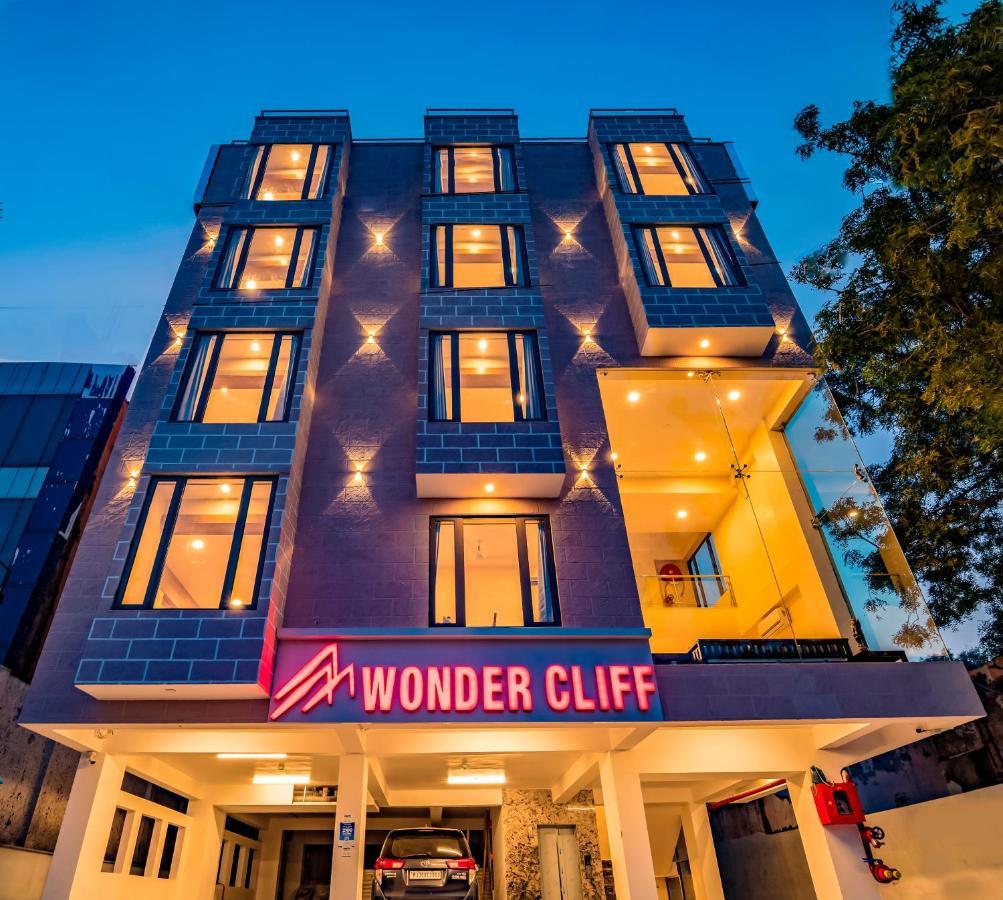 Hotel Wonder Cliff Udaipur Buitenkant foto